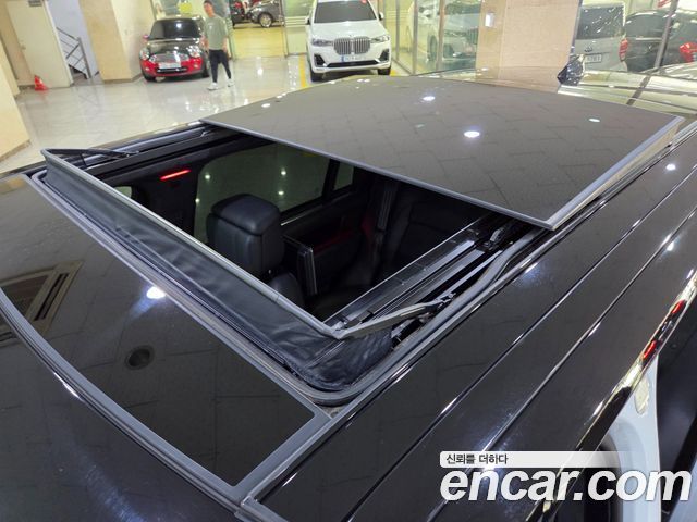 Land Rover Range Rover (IV) 5.0 SC AB LWB 2019 — фото 23