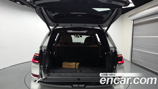 BMW X7 (G07) M60i xDrive M sport 6STR 2024 — фото 24