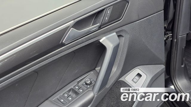 Volkswagen Tiguan (II) 2.0 TDI Prestige 2020 — фото 20