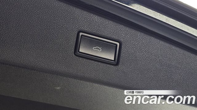 Volkswagen Tiguan (II) 2.0 TDI Prestige 2020 — фото 31