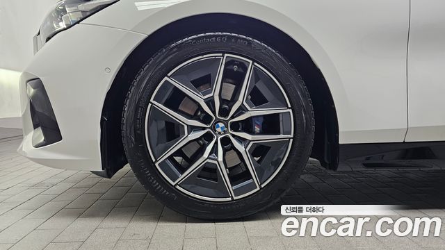 BMW 5 Series (G60) 520i M Sport 2024 — фото 5