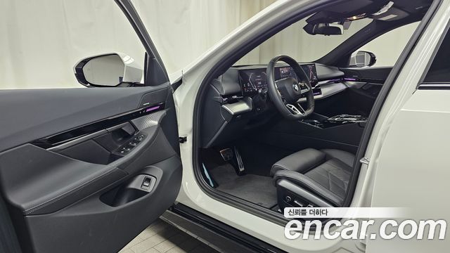BMW 5 Series (G60) 520i M Sport 2024 — фото 10