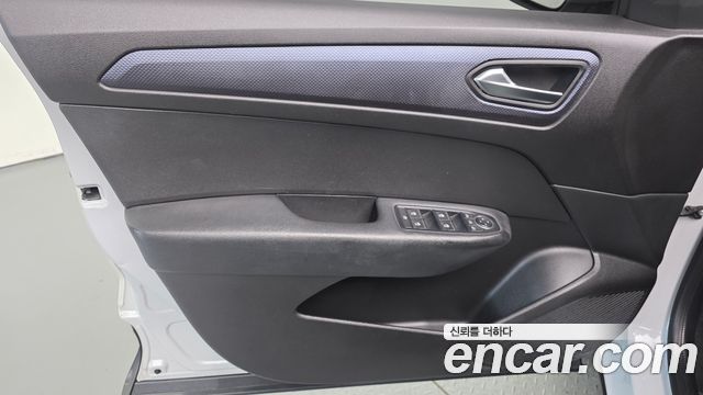 Renault Korea XM3 1.6 GTe LE 2021 — фото 24