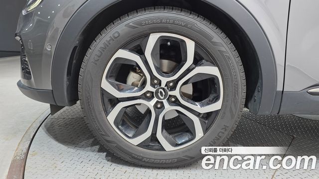 Renault Korea XM3 1.3 TCe RE Signature 2022 — фото 5