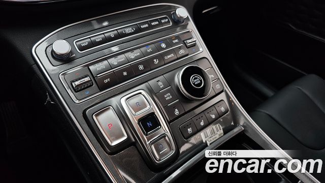 Hyundai Santa Fe Diesel 2.2 2WD Prestige 2022 — фото 9