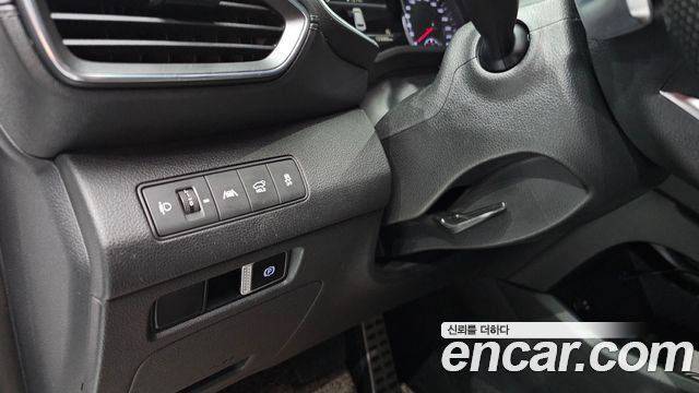 Hyundai Santa Fe Diesel 2.2 2WD Prestige 2021 — фото 19