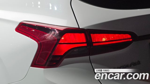 Hyundai Santa Fe Diesel 2.2 2WD Prestige 2021 — фото 23