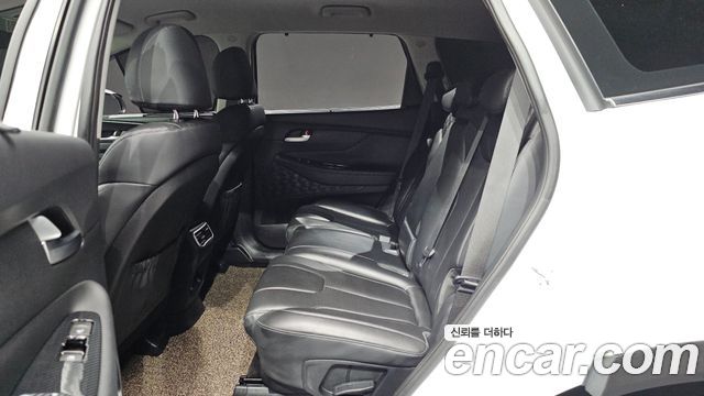 Hyundai Santa Fe Diesel 2.2 2WD Prestige 2021 — фото 26