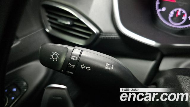 Hyundai Santa Fe Diesel 2.2 2WD Prestige 2021 — фото 31