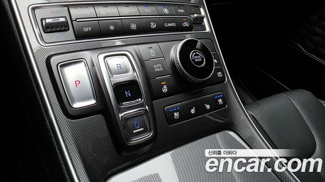 Hyundai Santa Fe Diesel 2.2 2WD Prestige 2022 — фото 9