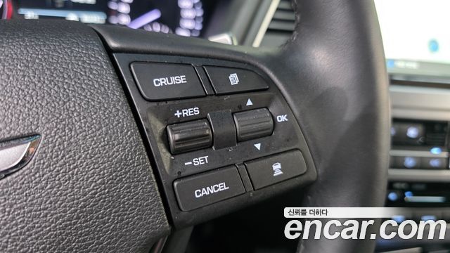 Genesis G80 3.3 GDI Premium Luxury 2018 — фото 18