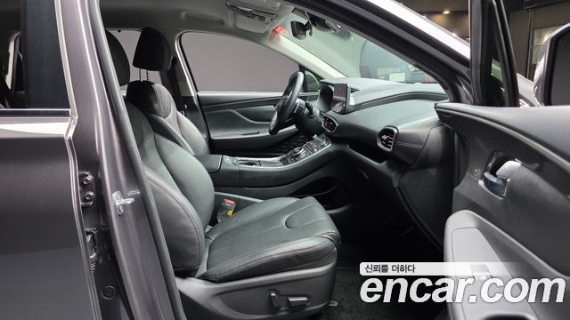 Hyundai Santa Fe Diesel 2.2 2WD Prestige 2022 — фото 26