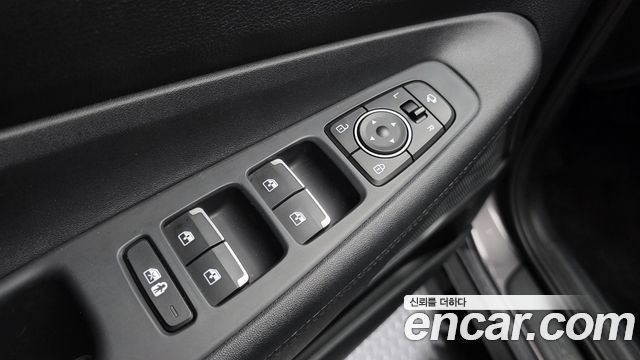 Hyundai Santa Fe Diesel 2.2 2WD Prestige 2022 — фото 30