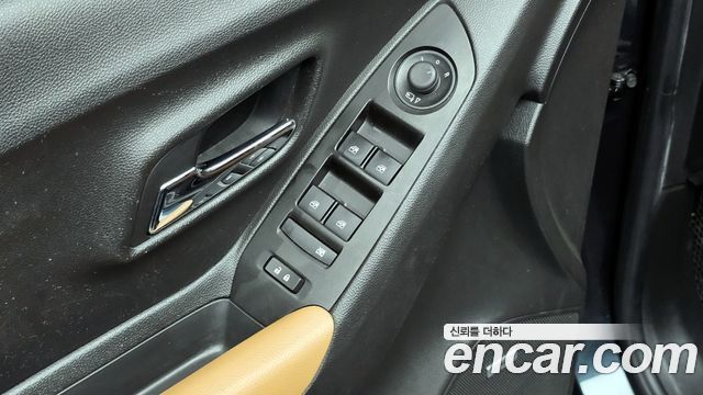 Chevrolet Trax 1.4 Premier 2020 — фото 18