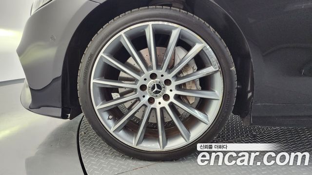Mercedes-Benz E-Class (W213) E450 4MATIC Coupe 2019 — фото 5