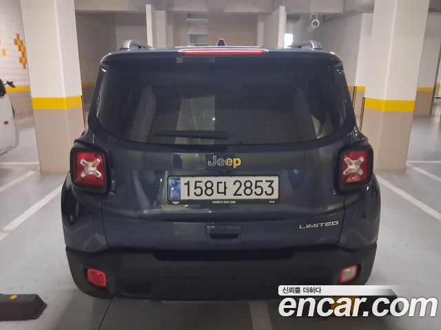 Jeep Renegade 1.3 Limited 2022 — фото 4