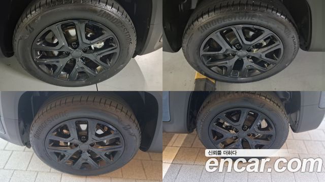 Jeep Renegade 1.3 Limited 2022 — фото 5