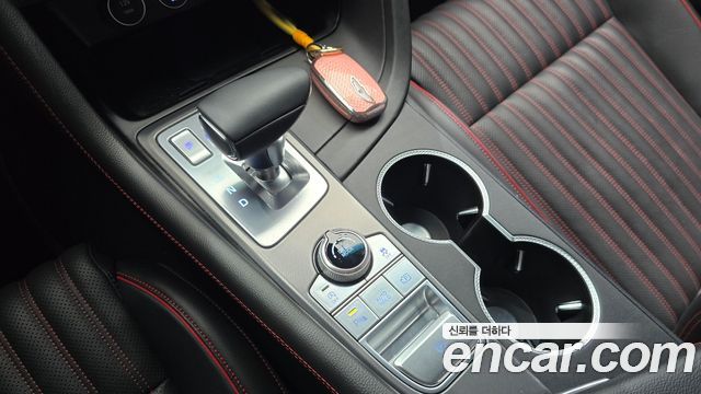 Genesis G70 Gasoline 2.5T 2WD 2024 — фото 9