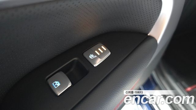 Genesis G70 Gasoline 2.5T 2WD 2024 — фото 27