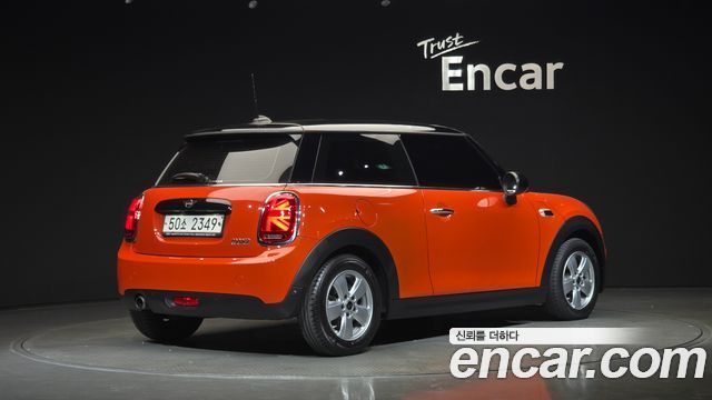 MINI Cooper Standard Third Generation 2019 — фото 2