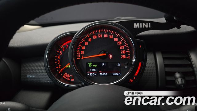 MINI Cooper Standard Third Generation 2019 — фото 8