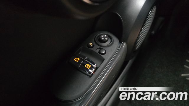 MINI Cooper Standard Third Generation 2019 — фото 19