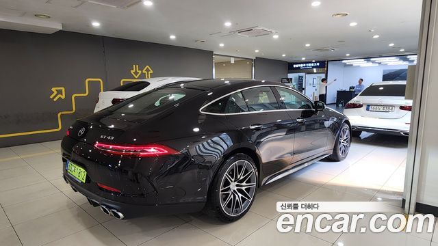 Mercedes-Benz AMG GT 4Door 43 4MATIC+ 2025 — фото 3