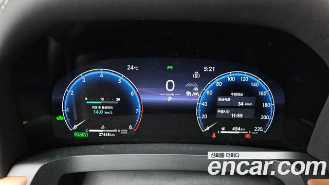 Toyota Alphard (IV) 2.5 HEV Executive AWD 2025 — фото 8