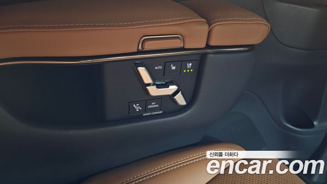 Toyota Alphard (IV) 2.5 HEV Executive AWD 2025 — фото 18