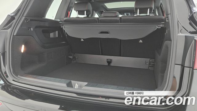 Mercedes-Benz GLB-Class (X247) AMG GLB35 4MATIC 2025 — фото 8