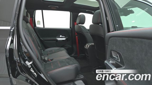 Mercedes-Benz GLB-Class (X247) AMG GLB35 4MATIC 2025 — фото 20