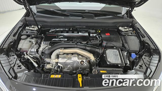 Mercedes-Benz GLB-Class (X247) AMG GLB35 4MATIC 2025 — фото 24