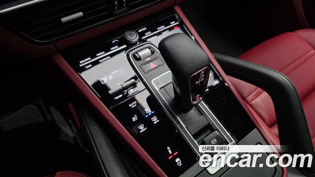 Porsche Cayenne (PO536) 3.0 COUPE PLATINUM EDITION 2023 — фото 17
