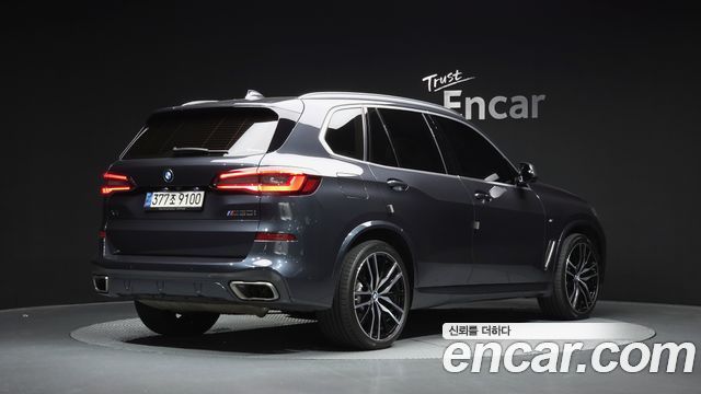 BMW X5 (G05) M50i 2021 — фото 2