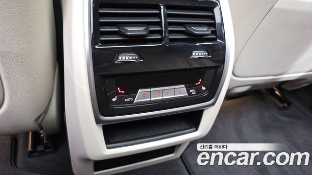 BMW X5 (G05) M50i 2021 — фото 18