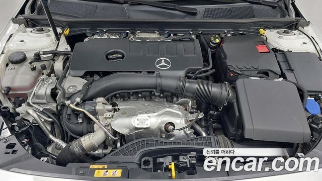 Mercedes-Benz CLA-Class (C118) CLA250 4MATIC 2023 — фото 6