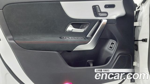 Mercedes-Benz CLA-Class (C118) CLA250 4MATIC 2023 — фото 19