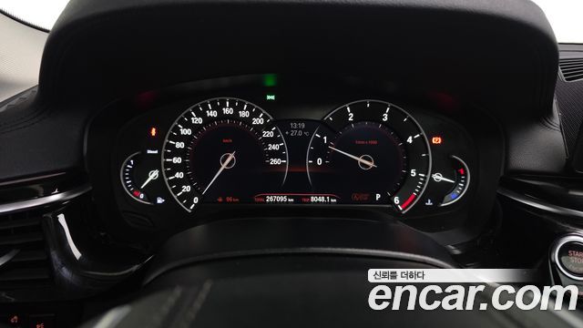 BMW 5 Series (G30) 520d Luxury Special Edition 2018 — фото 8