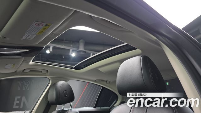 BMW 5 Series (G30) 520d Luxury Special Edition 2018 — фото 15