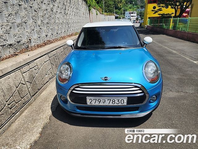 MINI Cooper D 5Door Standard 3rd 2015 — фото 2