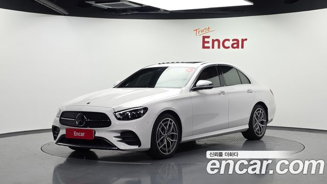 Mercedes-Benz E-Class (W213) E220d 4MATIC AMG Line