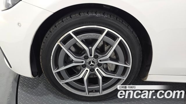 Mercedes-Benz E-Class (W213) E220d 4MATIC AMG Line 2021 — фото 5