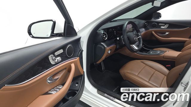 Mercedes-Benz E-Class (W213) E220d 4MATIC AMG Line 2021 — фото 10