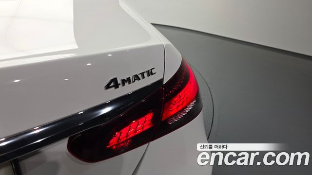 Mercedes-Benz E-Class (W213) E220d 4MATIC AMG Line 2021 — фото 23