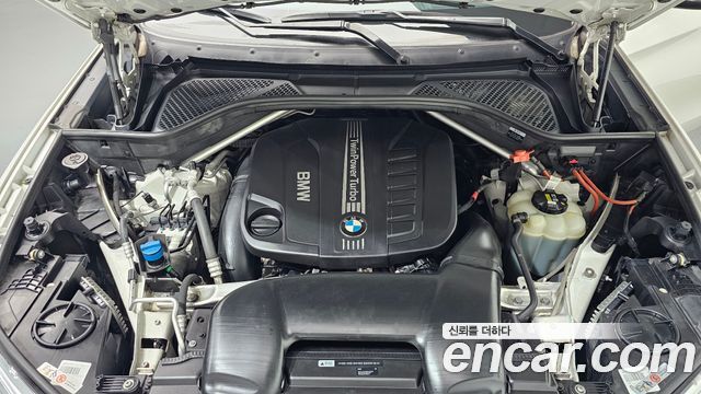 BMW X6 (F16) xDrive 30d 2016 — фото 6