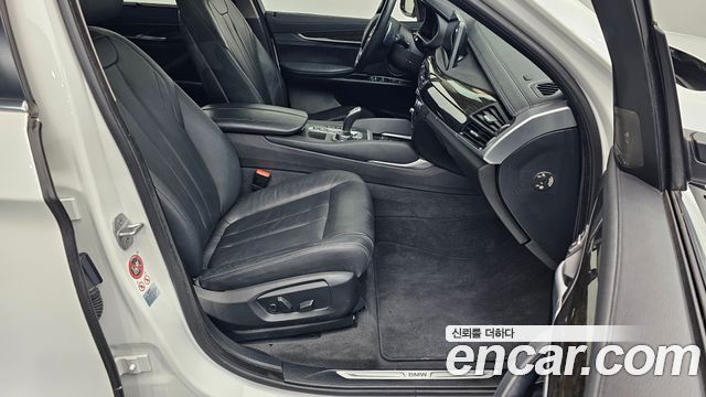 BMW X6 (F16) xDrive 30d 2016 — фото 12