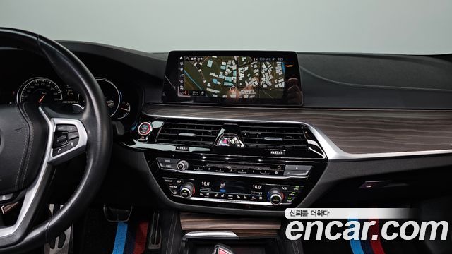 BMW 5 Series (G30) 530i M Sport Package Plus 2018 — фото 12