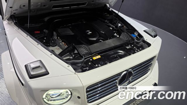 Mercedes-Benz G-Class (W463b) G400d 2024 — фото 6