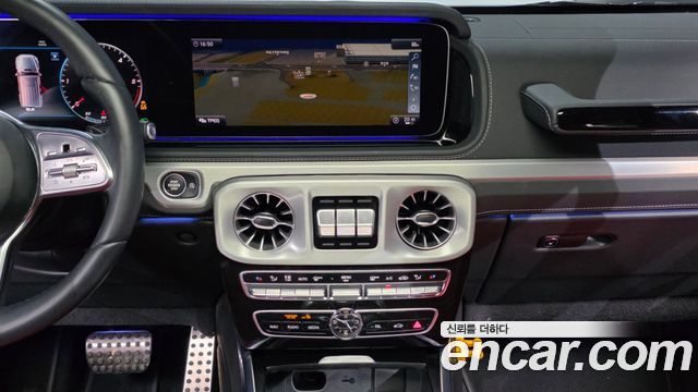 Mercedes-Benz G-Class (W463b) G400d 2024 — фото 18