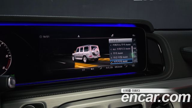 Mercedes-Benz G-Class (W463b) G400d 2024 — фото 20